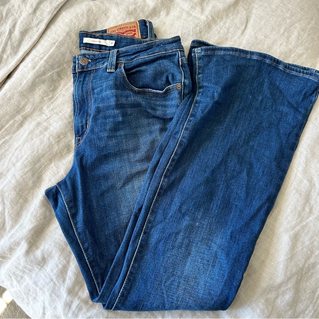 Womens Levis 726 Flare